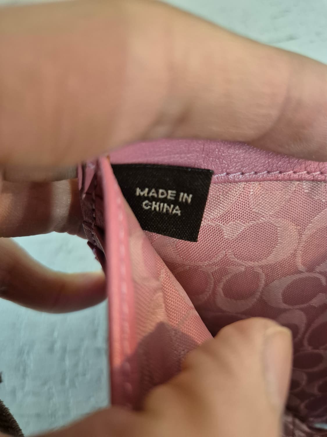 코치 여성 중지갑 플럼 핑크 상품이미지7