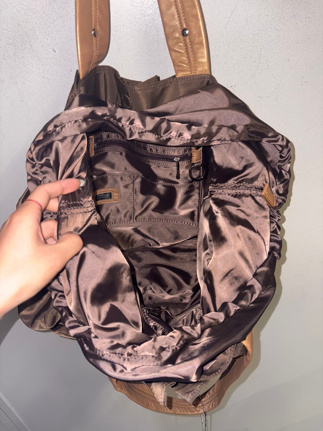 Y‘SACCS pleats ballon tote bag brown  상품이미지8