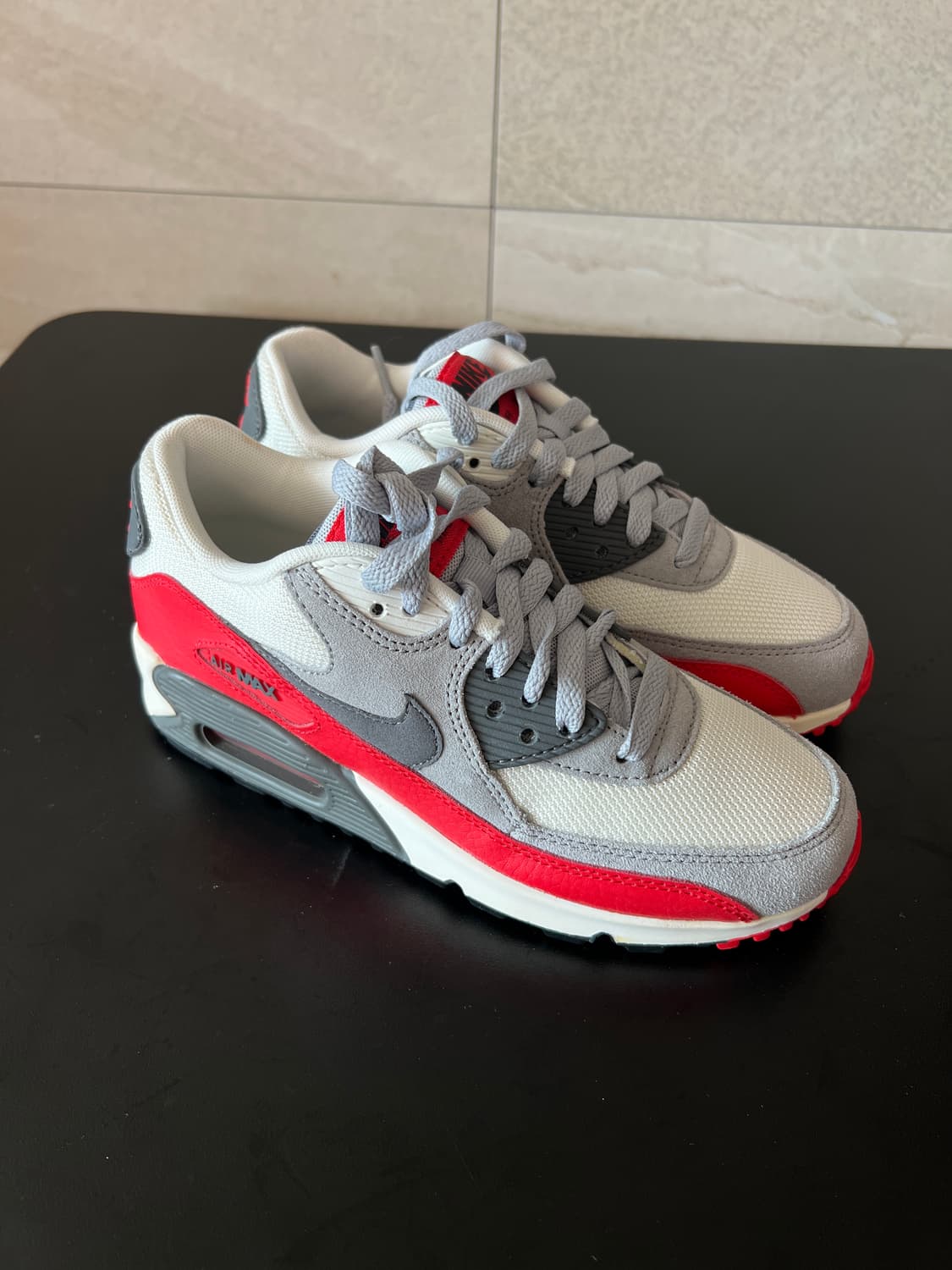 [미사용 새상품] 235 나이키 에어맥스 90 (그레이/레드) 풀박스 상품이미지2