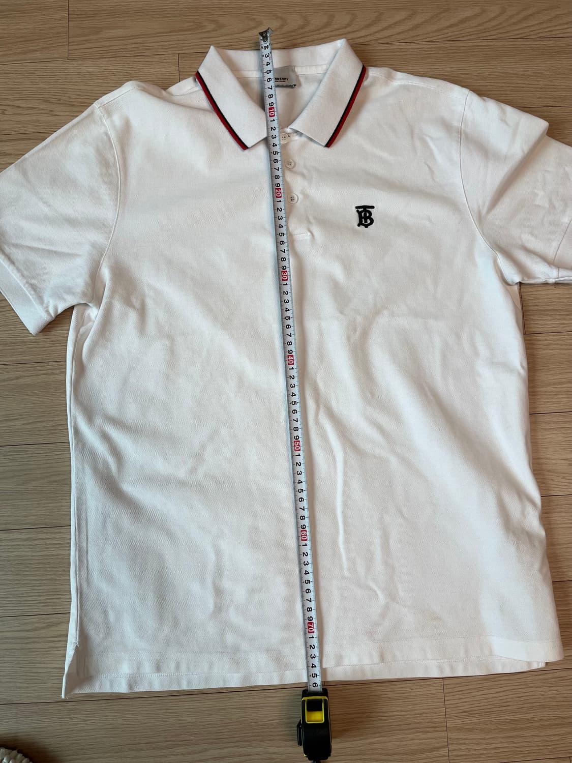 버버리 화이트 카라티 XXL 정품 상품이미지4