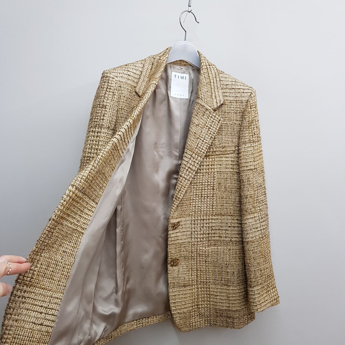 한섬 타임 2021 울 트위드 자켓 82-94-160사이즈 상품이미지7