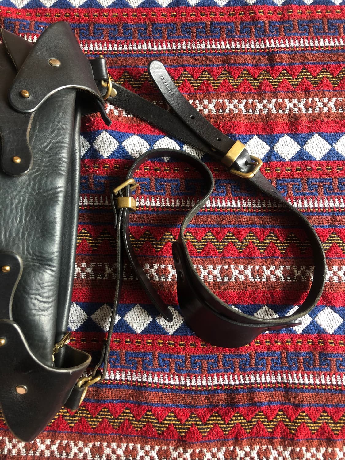 fleetilya 블랙 레더 숄더백 상품이미지6