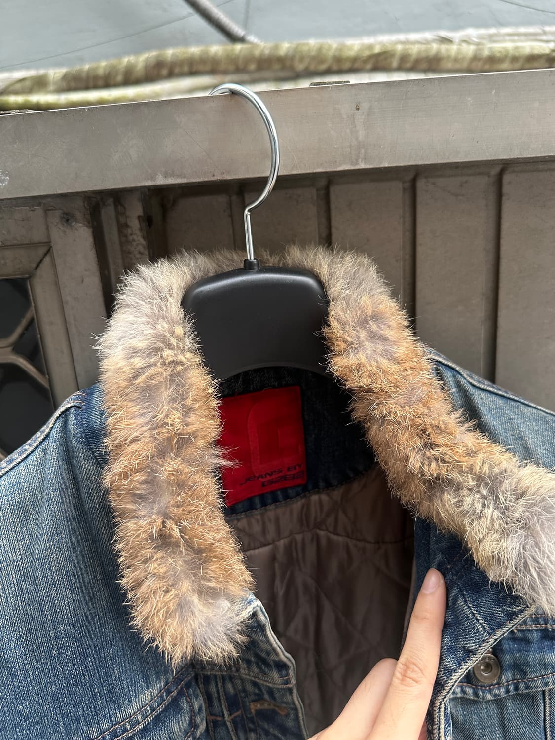 G2B2 denim rabbit fur trimming jacket 상품이미지4