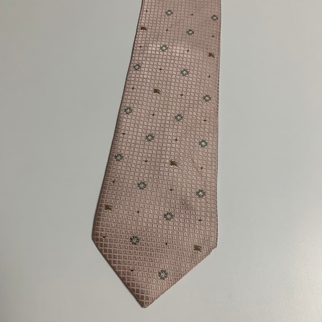 버버리(BURBERRY) 로고플레이 명품넥타이 100실크 A-A+등급 상품이미지9