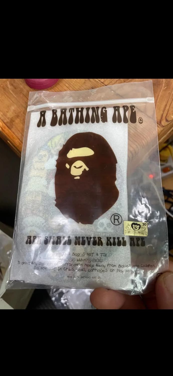 베이프 X 원피스 콜라보 한정 아크릴 카드케이스 키홀더 OS 상품이미지4