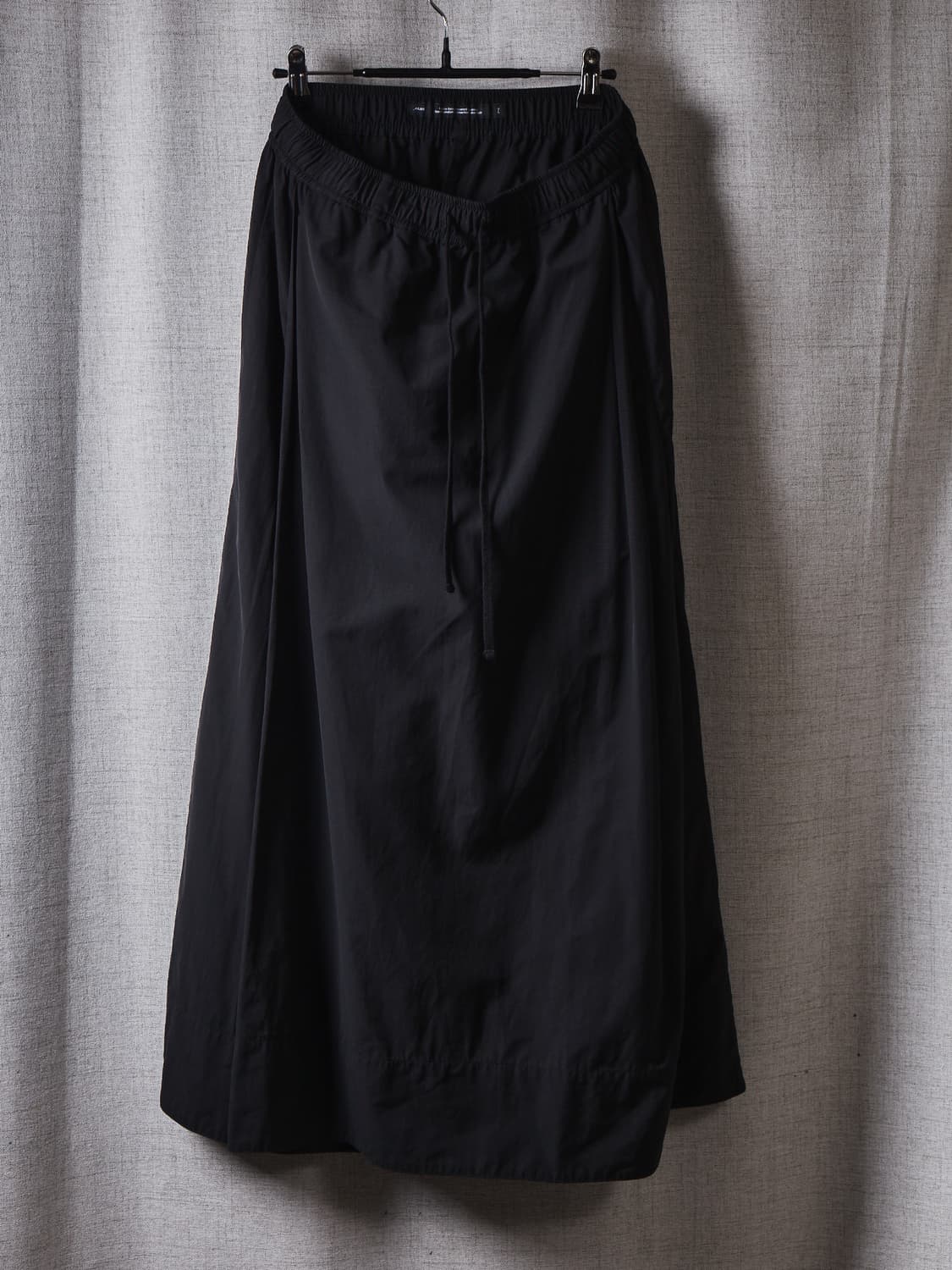 Julius pre-fall 2024 하카마 팬츠 상품이미지2