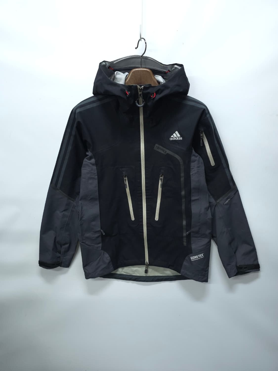 아디다스 TERREX 고어텍스 바람막이 (95~100) 상품이미지1