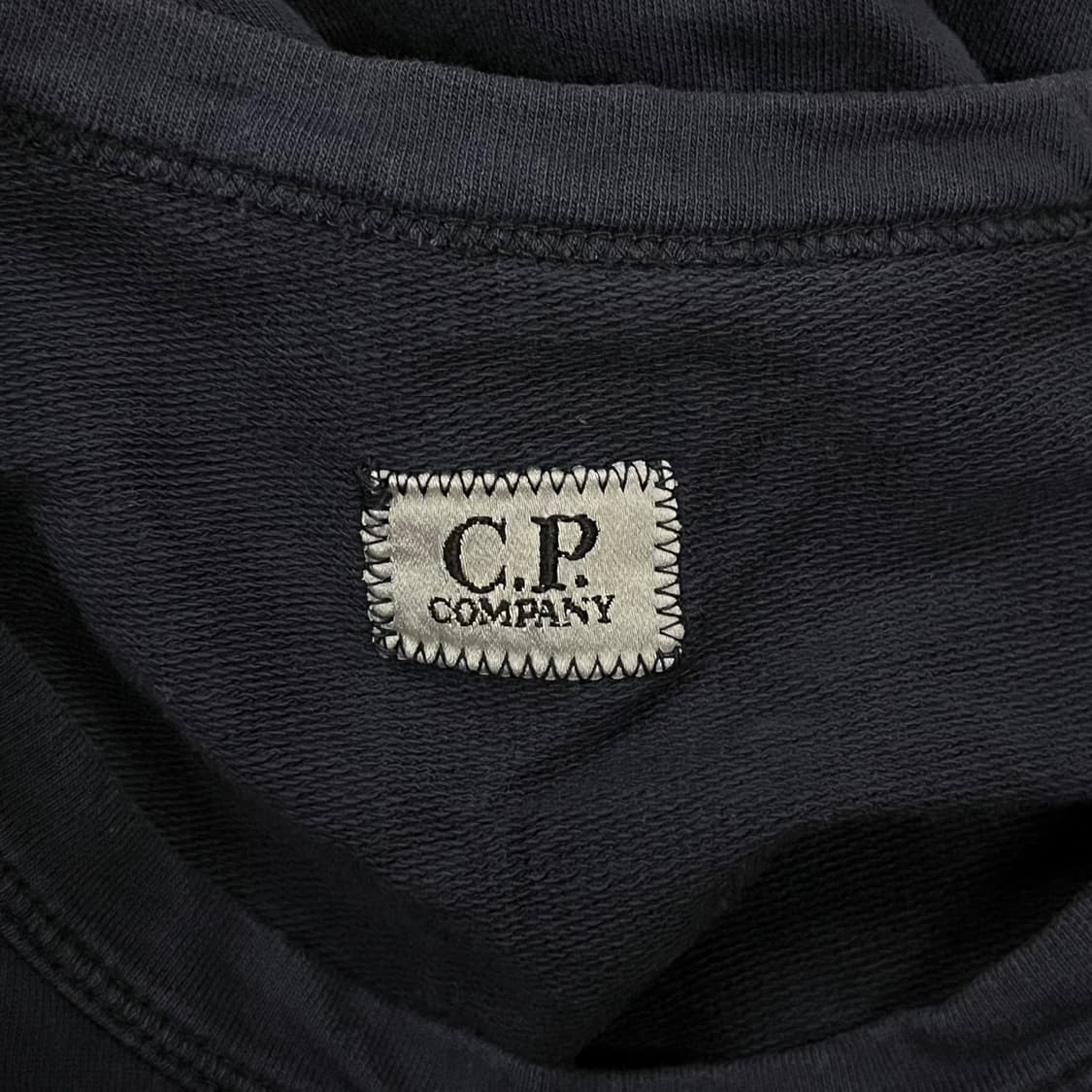 [정품/L] CP컴퍼니 네이비 렌즈 패치 긴팔 티셔츠 맨투맨 b8 상품이미지5