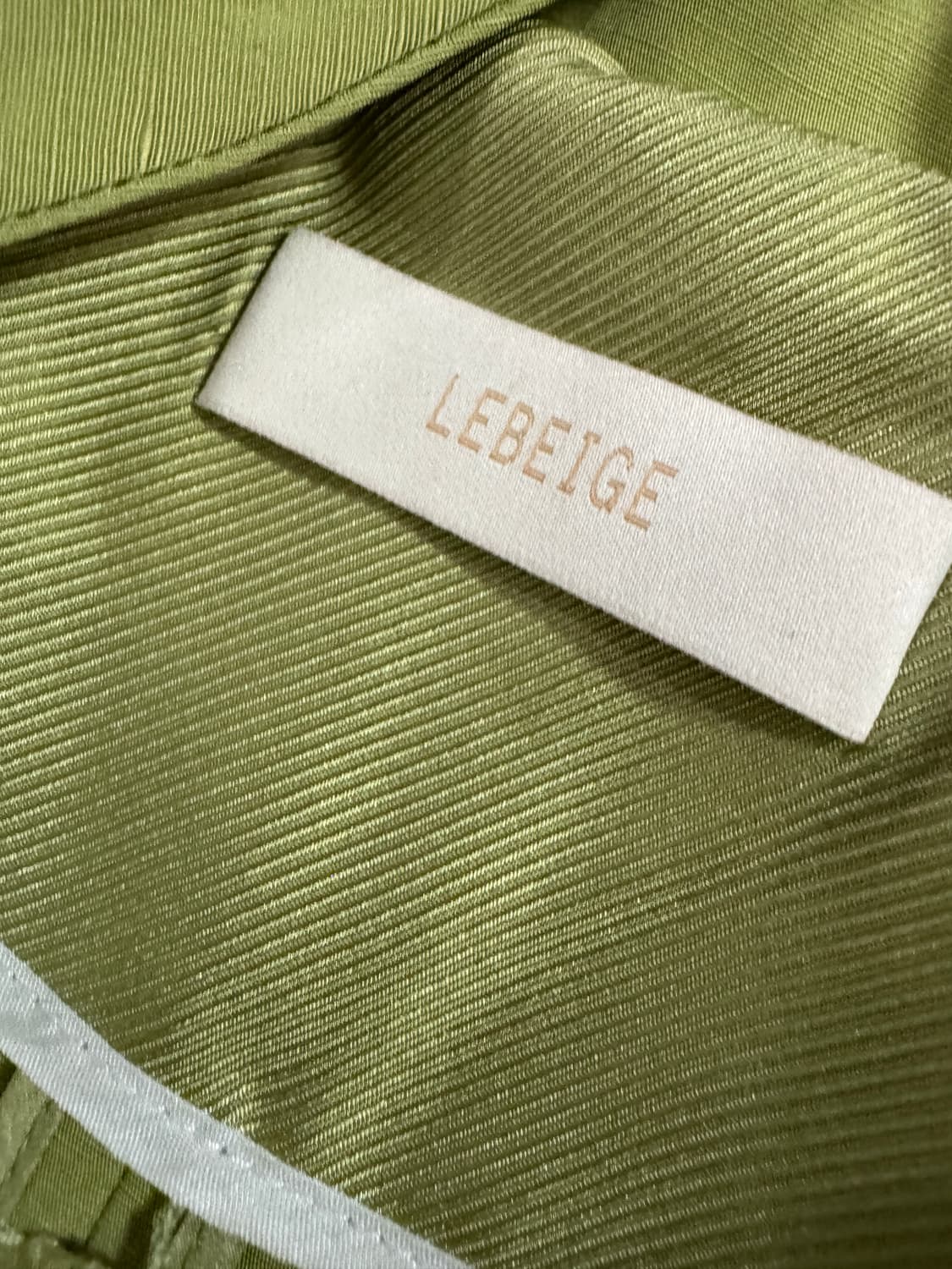 정품!! 르베이지 23년도 투 버튼 린넨 셔츠형 코트 F 연두 상품이미지3