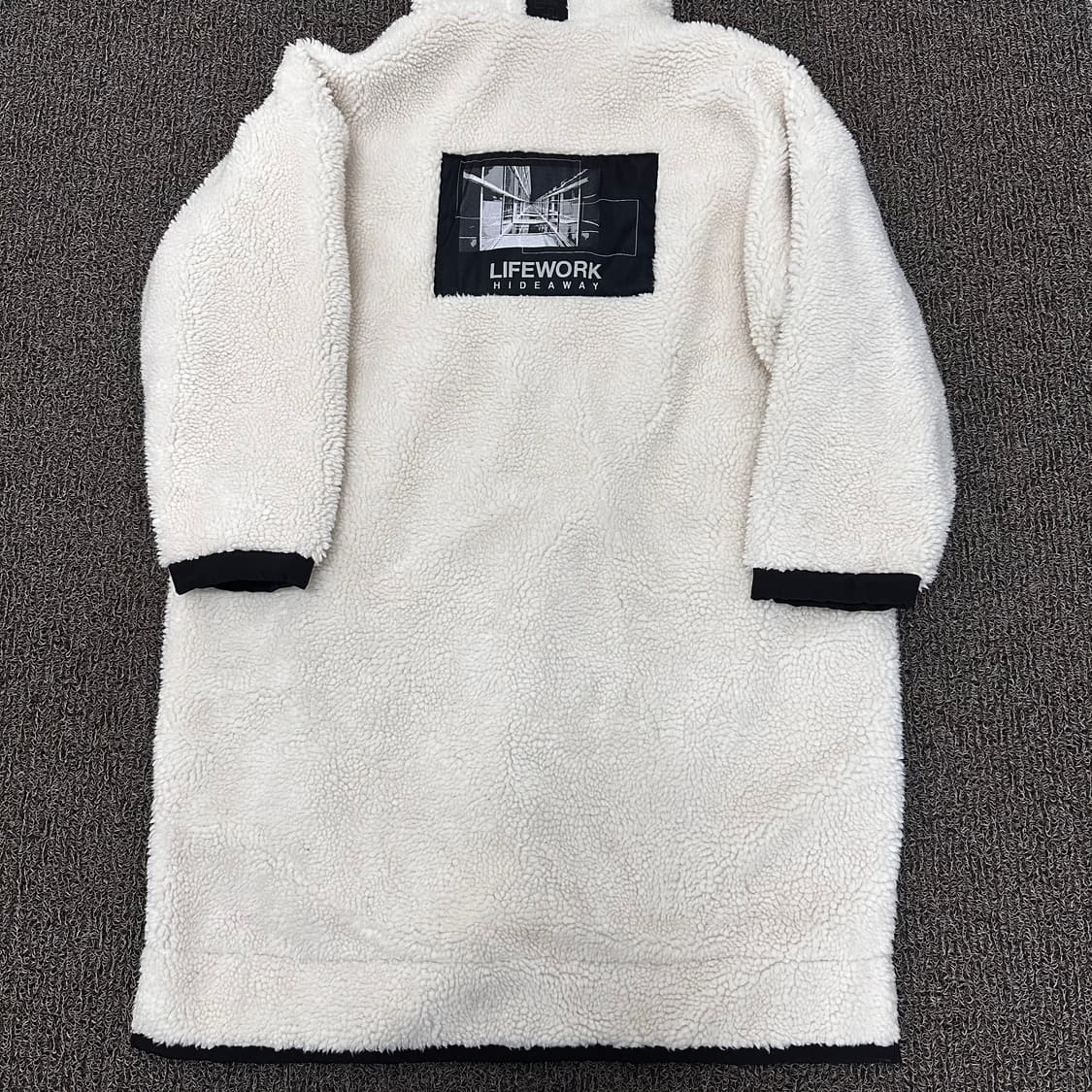 LIFEWORK 라이프워크 양면 롱 뽀글이 털 점퍼 블랙 L 상품이미지6