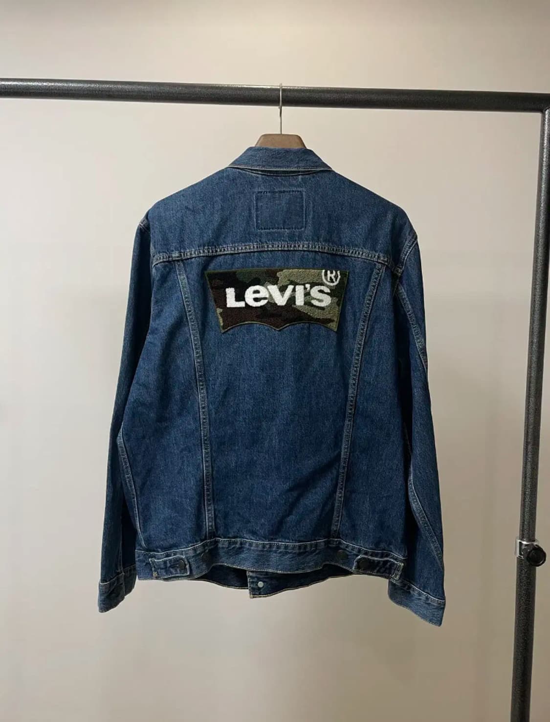 (XL) 리바이스 카모 백로고 데님 트러커 자켓 XL 상품이미지1