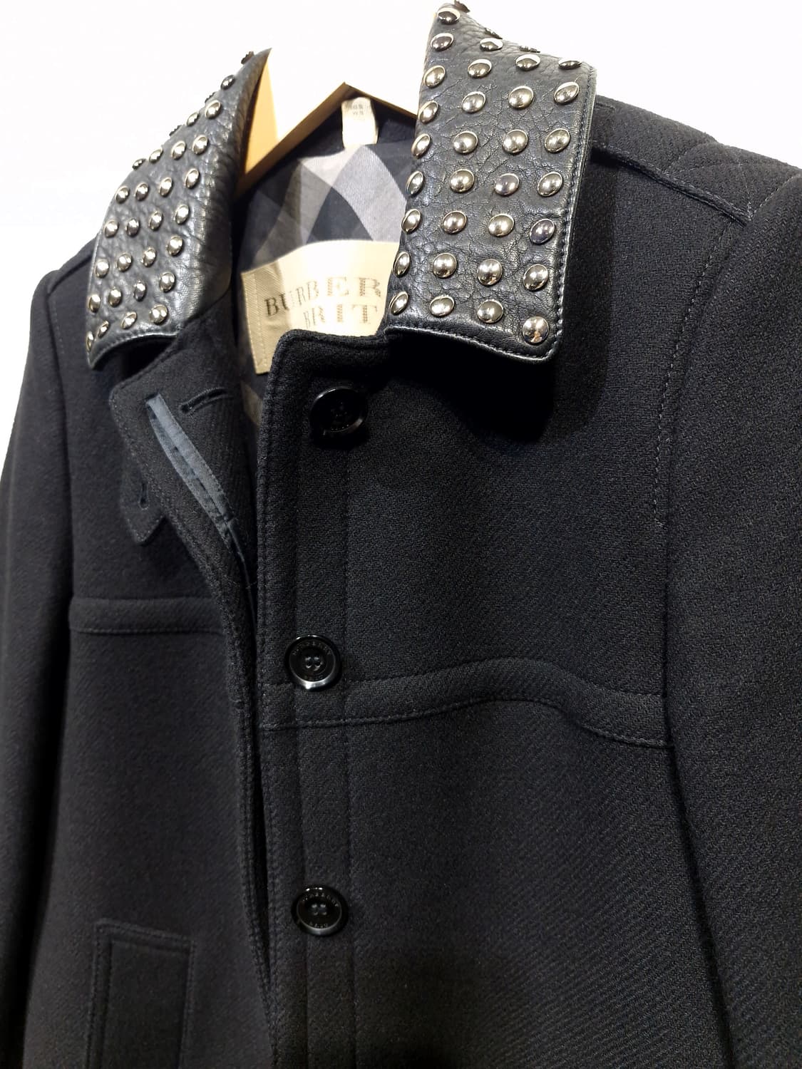 버버리(BURBERRY BRIT)울 캐시미어 혼방 스터드 코트 블랙 상품이미지3