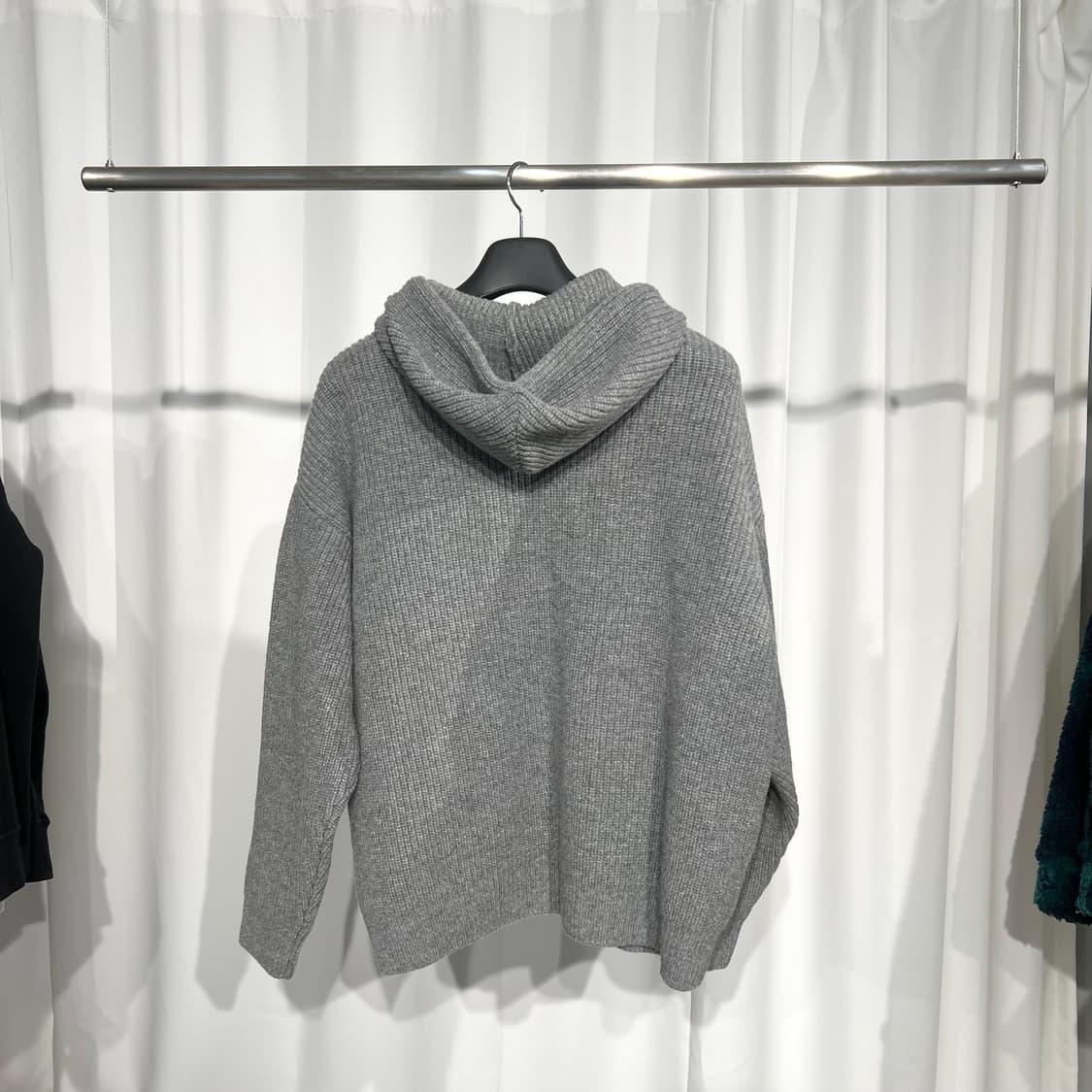셀린느 니트 후드티 그레이 신형 상품이미지2