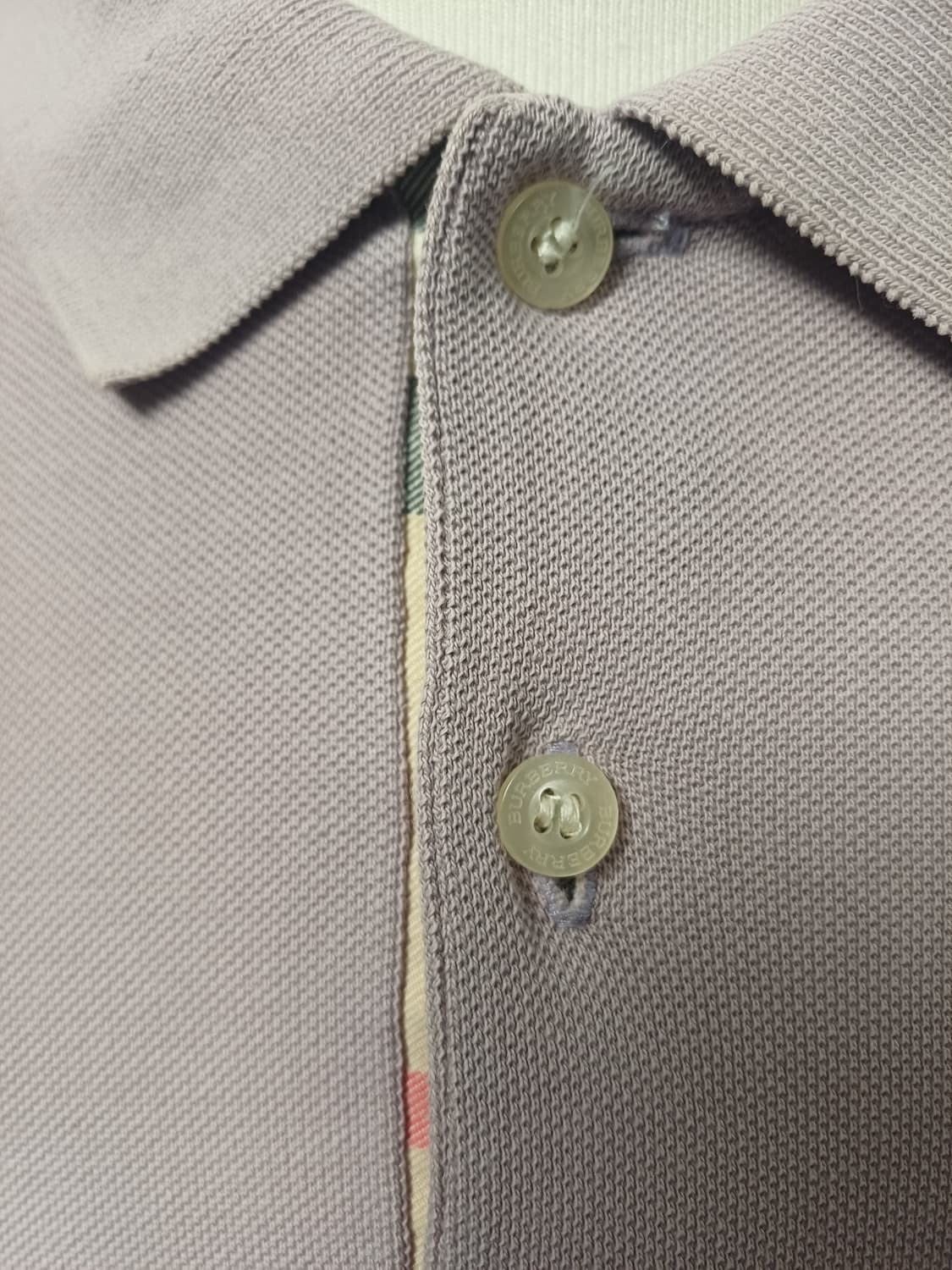 버버리 브릿 하우스체크 롱슬리브 폴로 셔츠 (라벤더 그레이) 상품이미지5