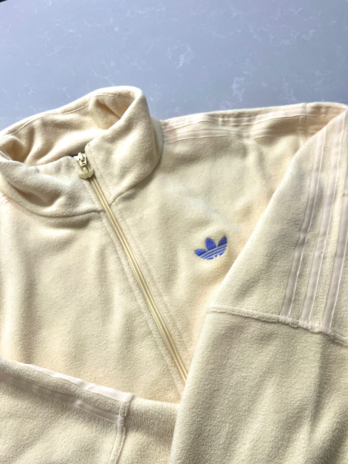 아디다스 연노랑 연보라 삼선 플리스 후리스 상품이미지2