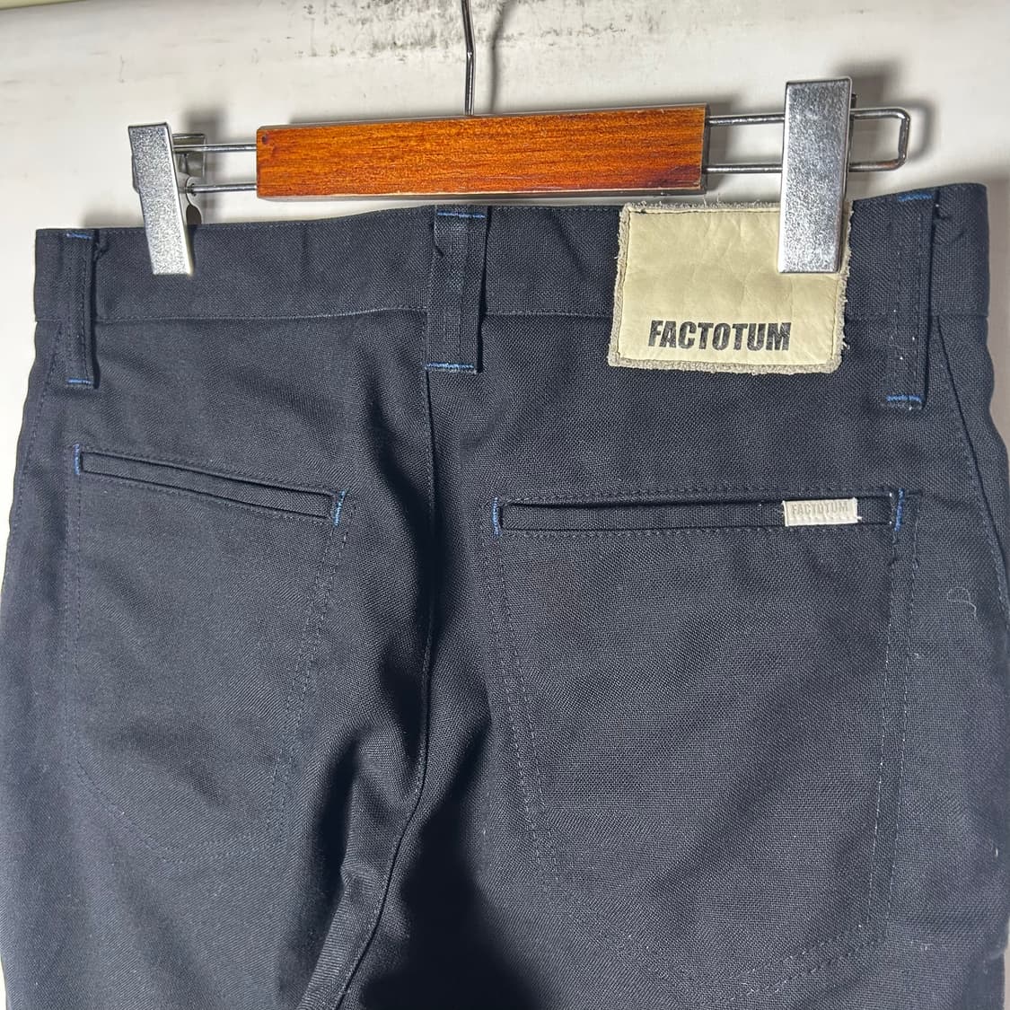 [FACTOTUM] 팩토튬 블랙 슬림 슬랙스 상품이미지5