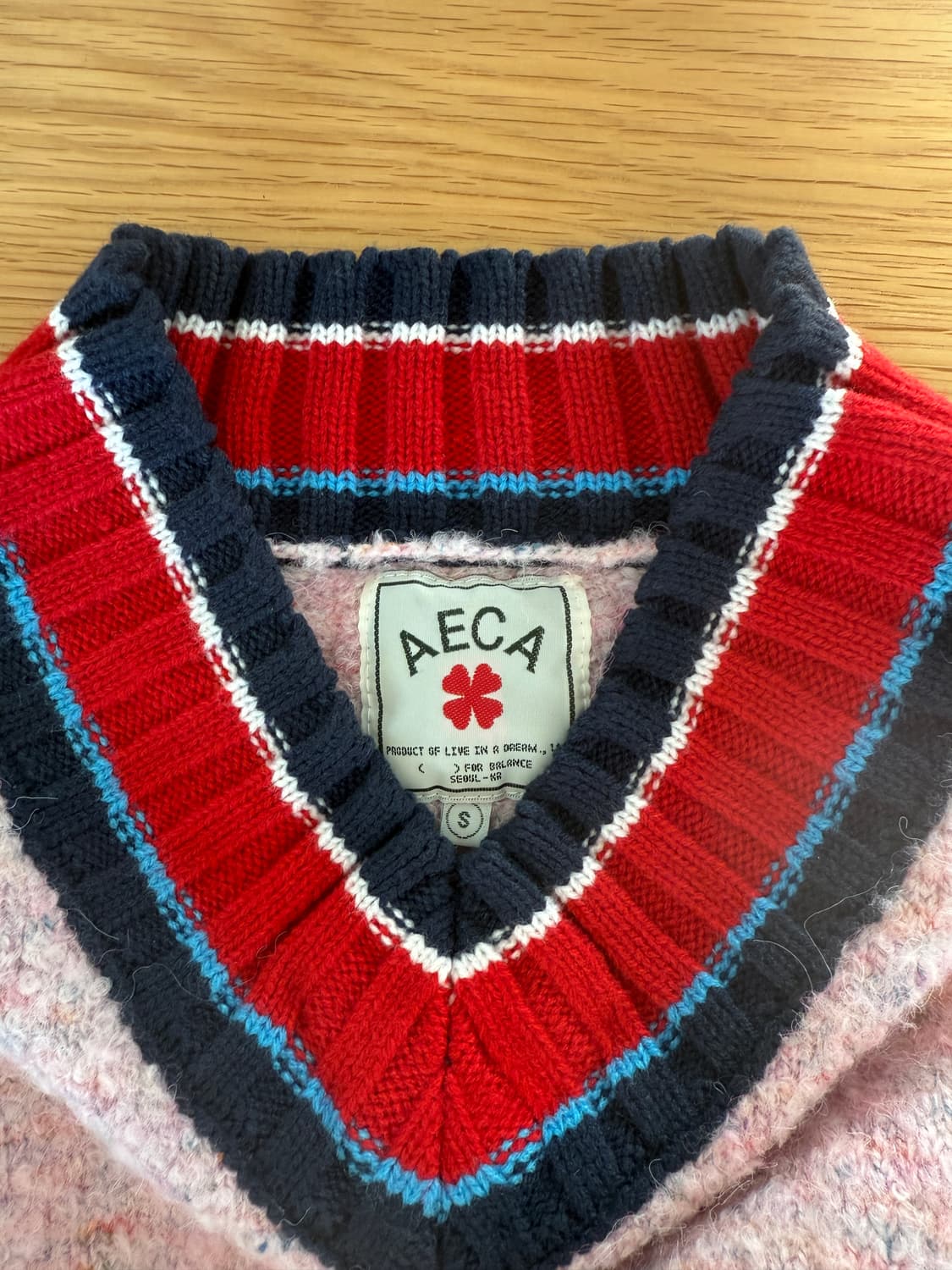 에이카화이트(AECA WHITE) 브이넥 니트 상품이미지6