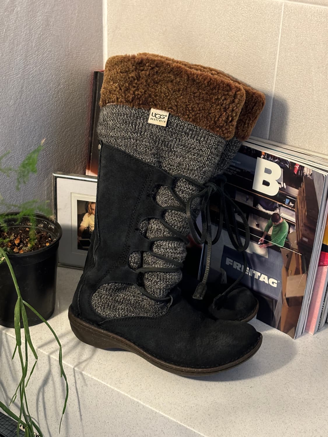 어그 레이어드 스웨이드 니트 부츠 상품이미지3