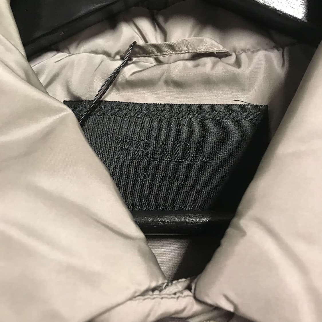 프라다 패딩 코트 - 상품이미지4