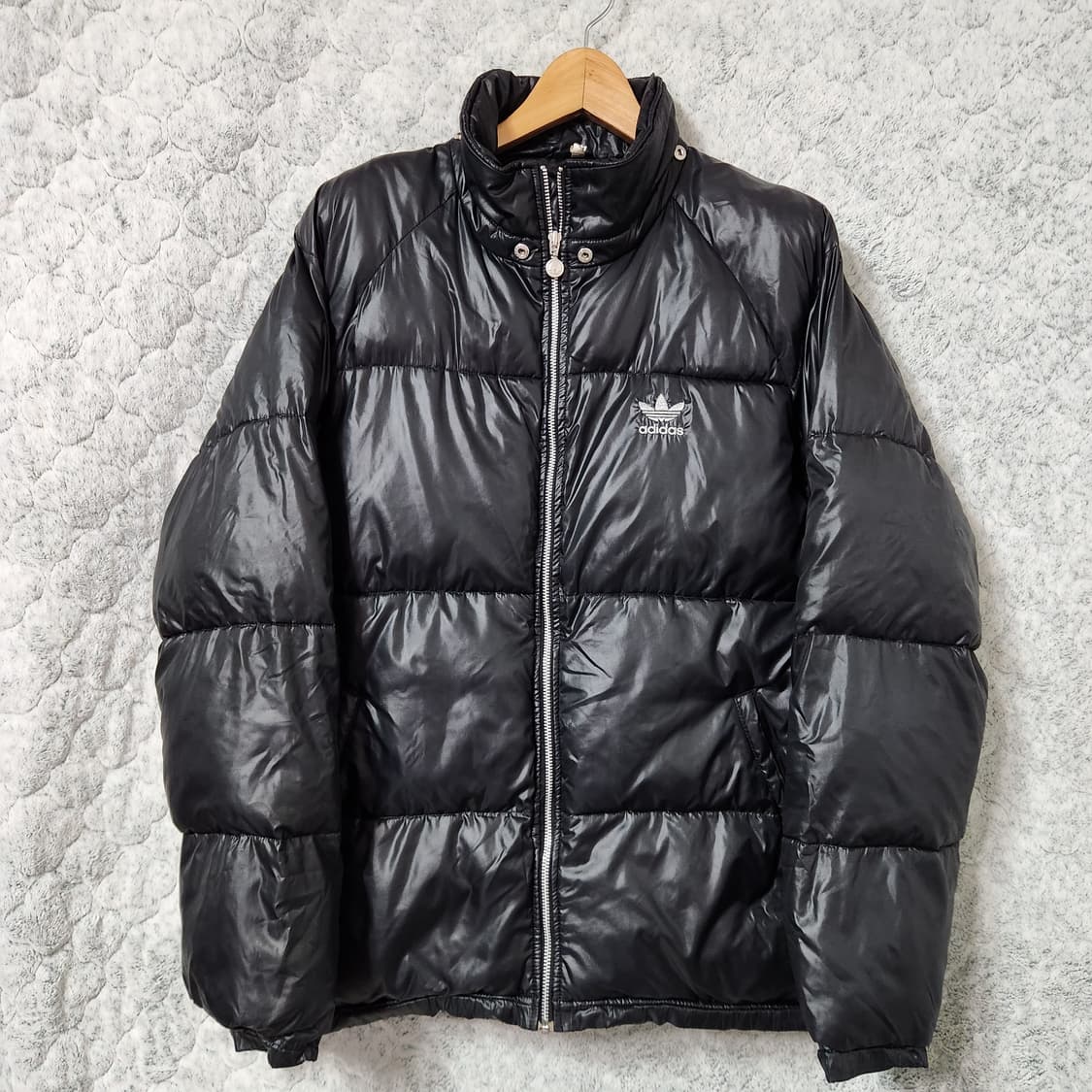 H404 [110] 아디다스 파이어버드 유광패딩 상품이미지1