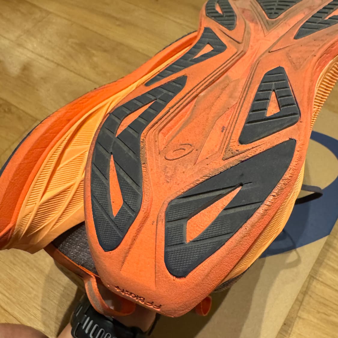 아식스 슈퍼블라스트2 280 코랄  상품이미지6