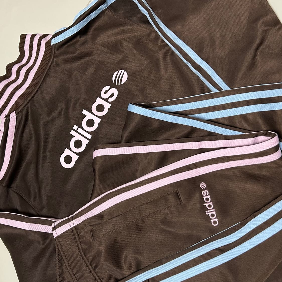 아디다스 솜사탕 브라운 하늘 분홍 져지, 팬츠 셋업 상품이미지1