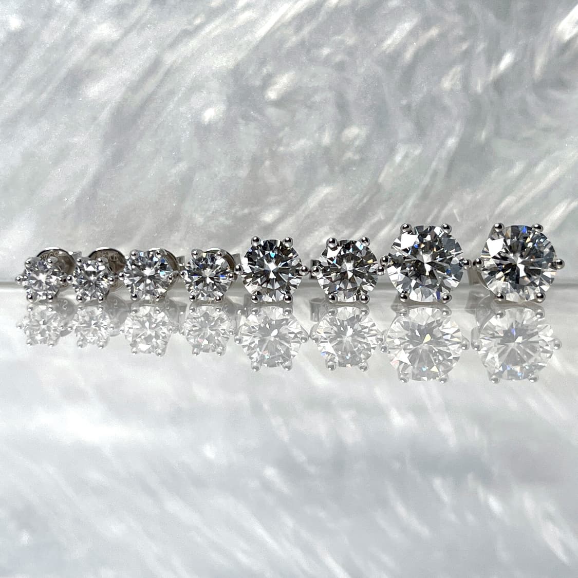 *새상품* 모이사나이트 브릴리언트 컷 6프롱 솔리테어 은귀걸이 상품이미지2