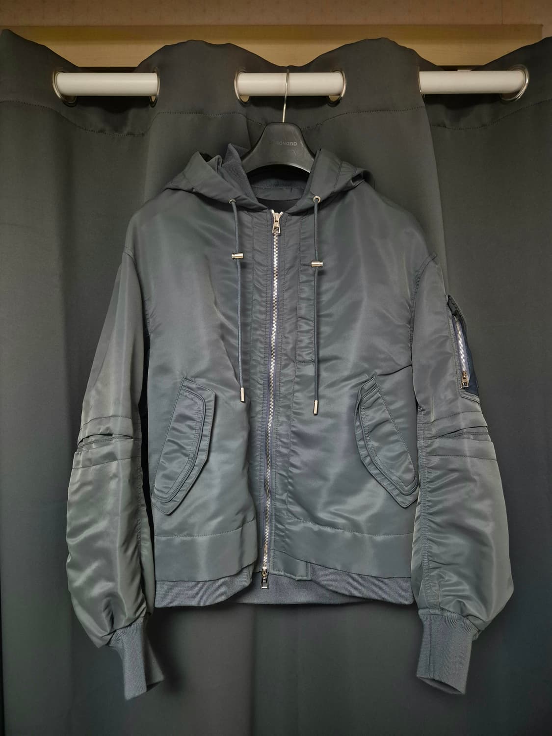 지오송지오 후드 MA-1 블루종 항공점퍼 차콜 상품이미지2