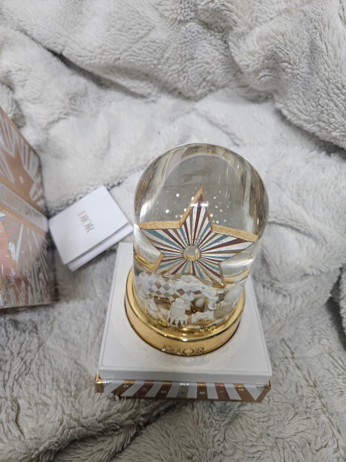 2025년 디올 홀리데이 리미티드 에디션 스노우볼 상품이미지1