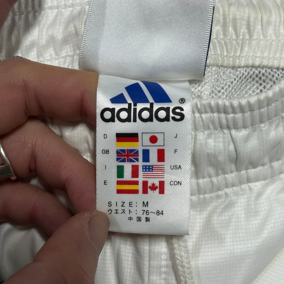 아디다스 스트링 라인 디테일 나일론 와이드 트랙 팬츠 상품이미지7