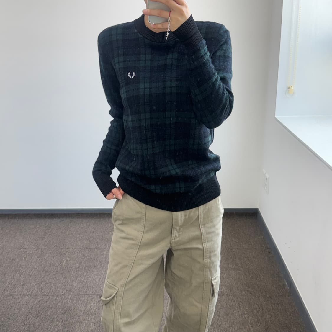 Fredperry 프레드페리 스몰로고 다크그린 체크 니트 상품이미지2