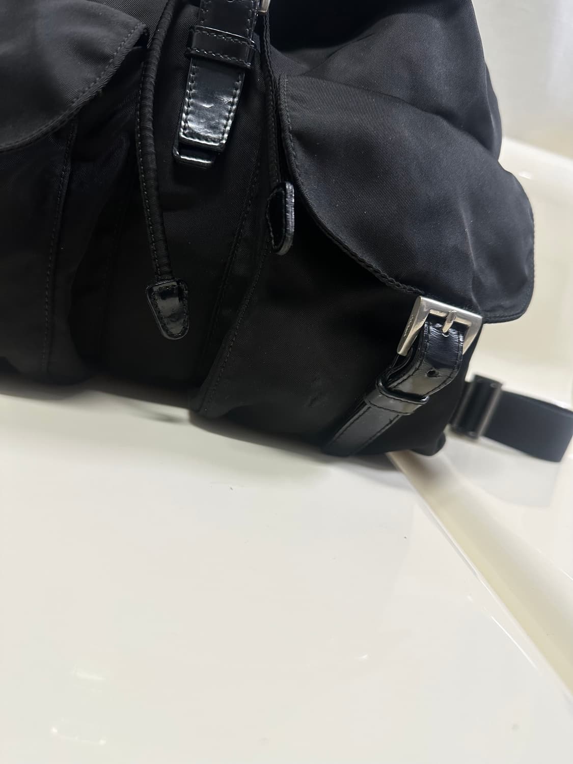 [A 정품] 프라다 투 포켓 백팩 미디움 상품이미지2