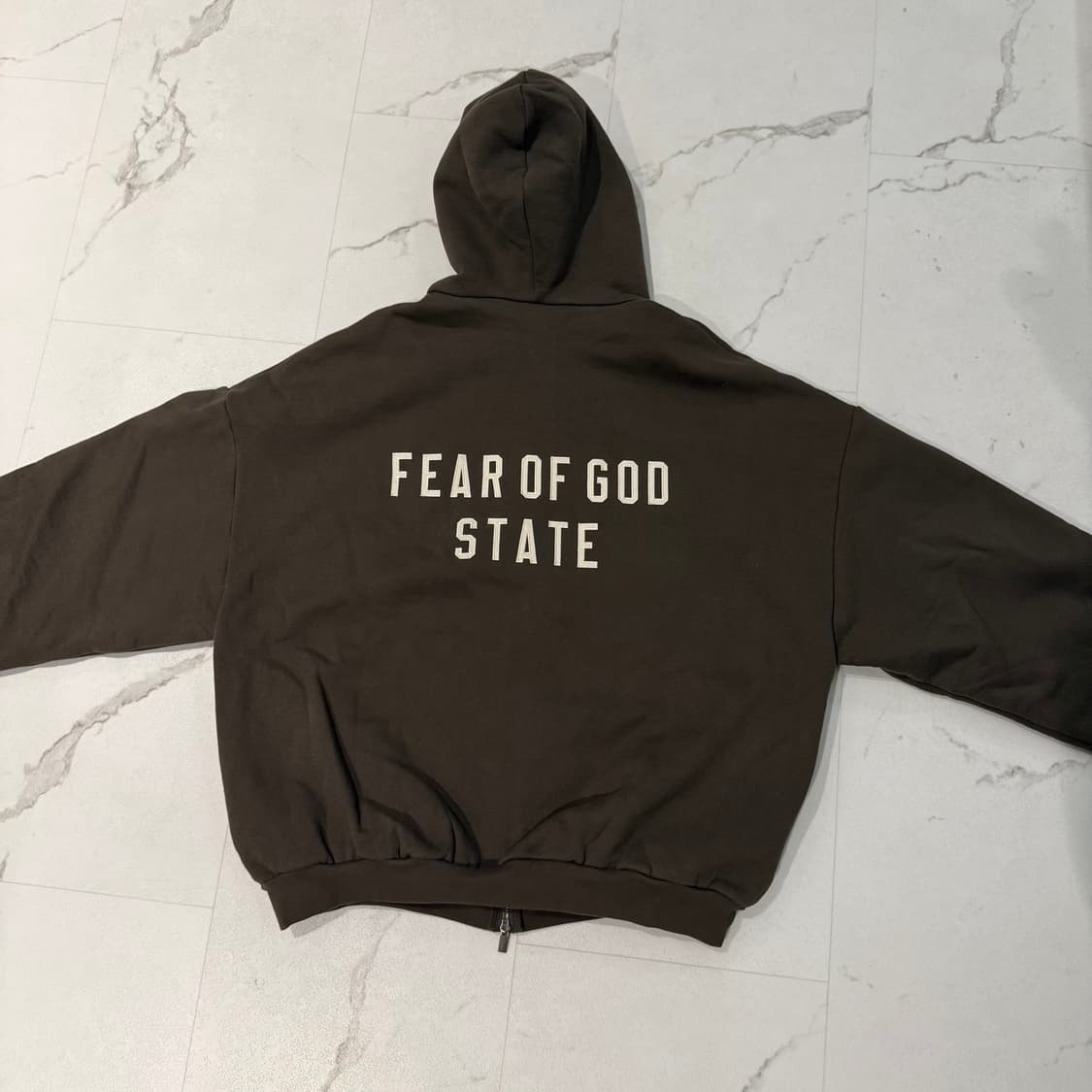 이센셜 후드집업 essentials 상품이미지2