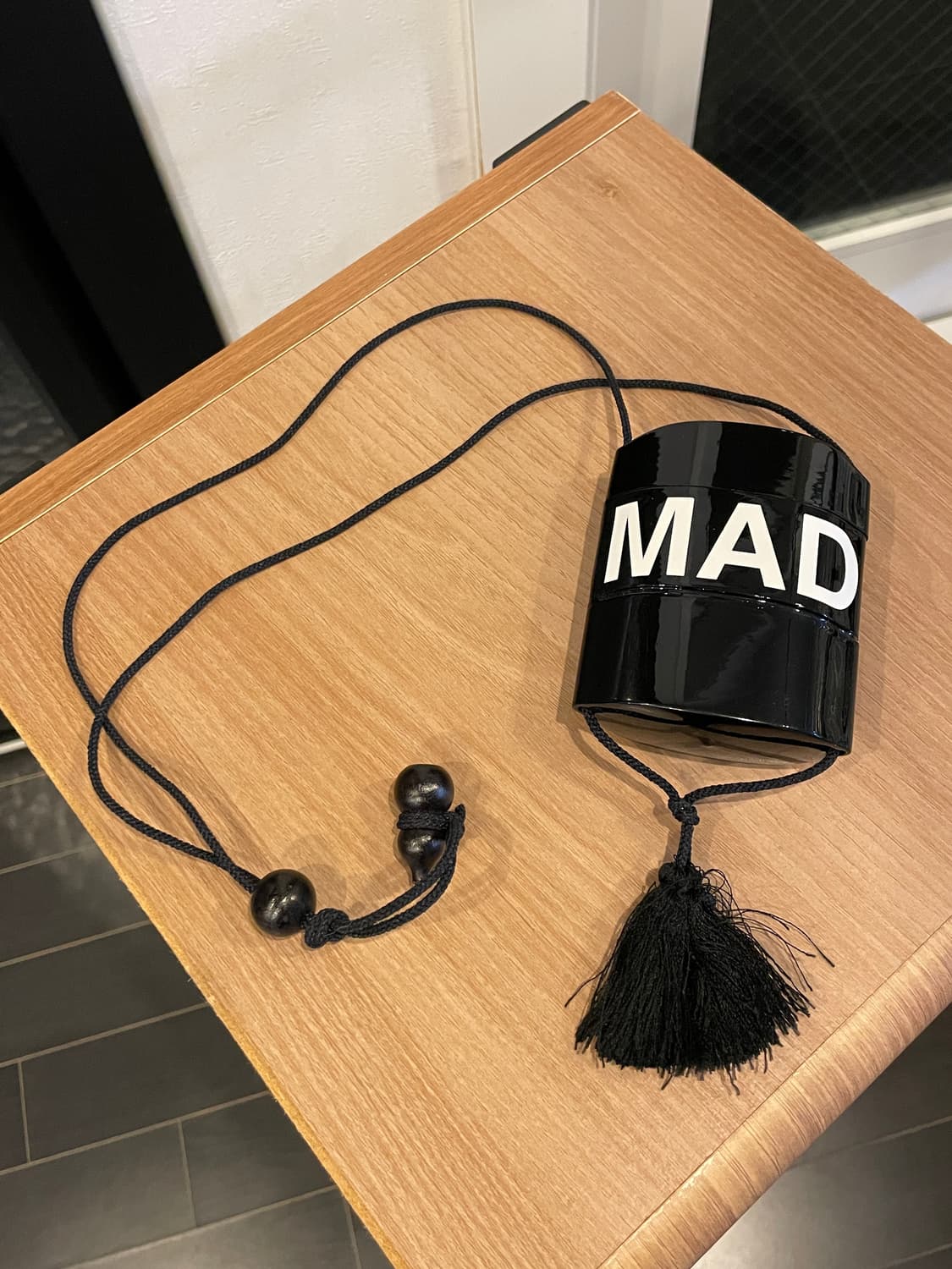 Undercover MAD store coin pulse 상품이미지2