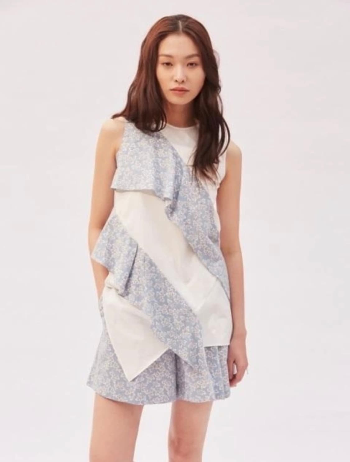 쿠메 블라우스 상품이미지1