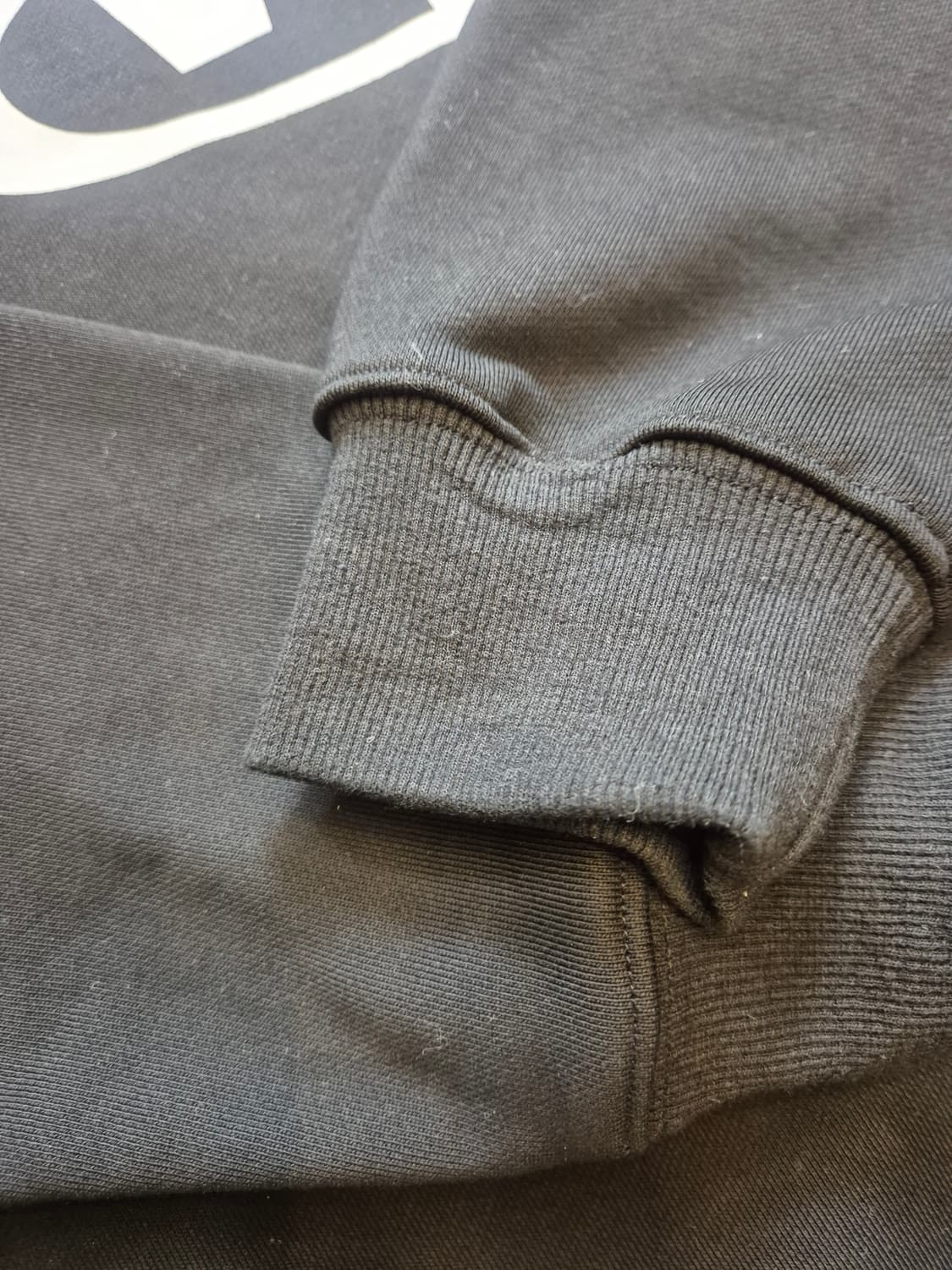 Vincon 빈컨 vc시그니처 빅로고 맨투맨 -L 남여공용 상품이미지4