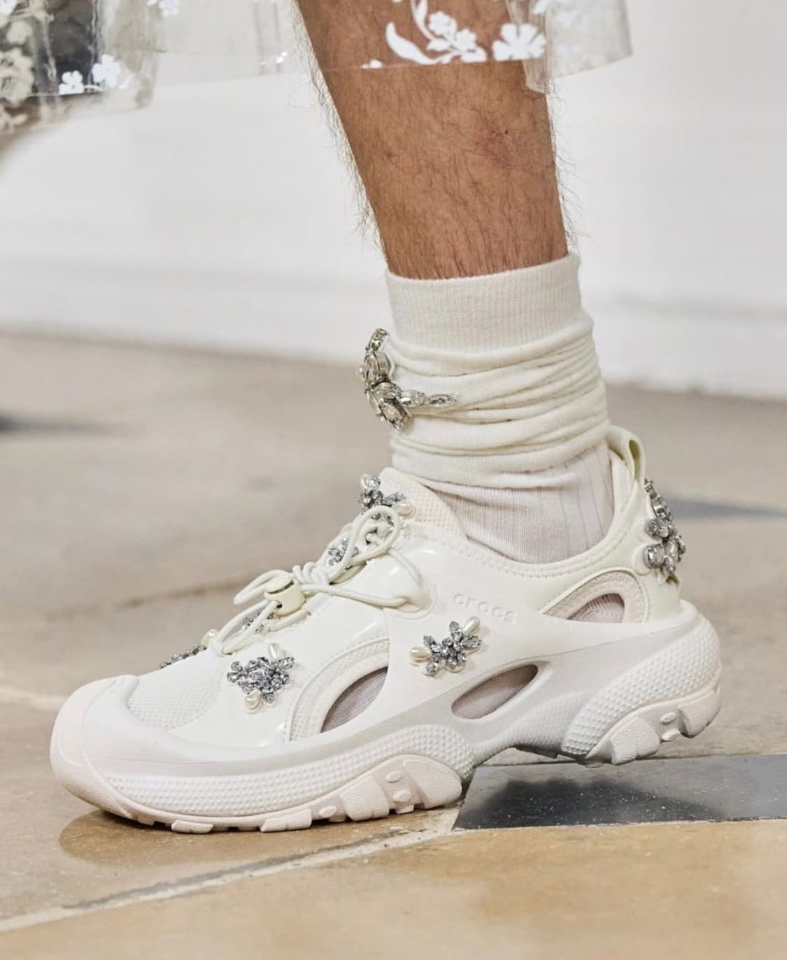 [us7]시몬로샤 x 크록스 25fw Trailbreak 2 슈즈/화이트 상품이미지1