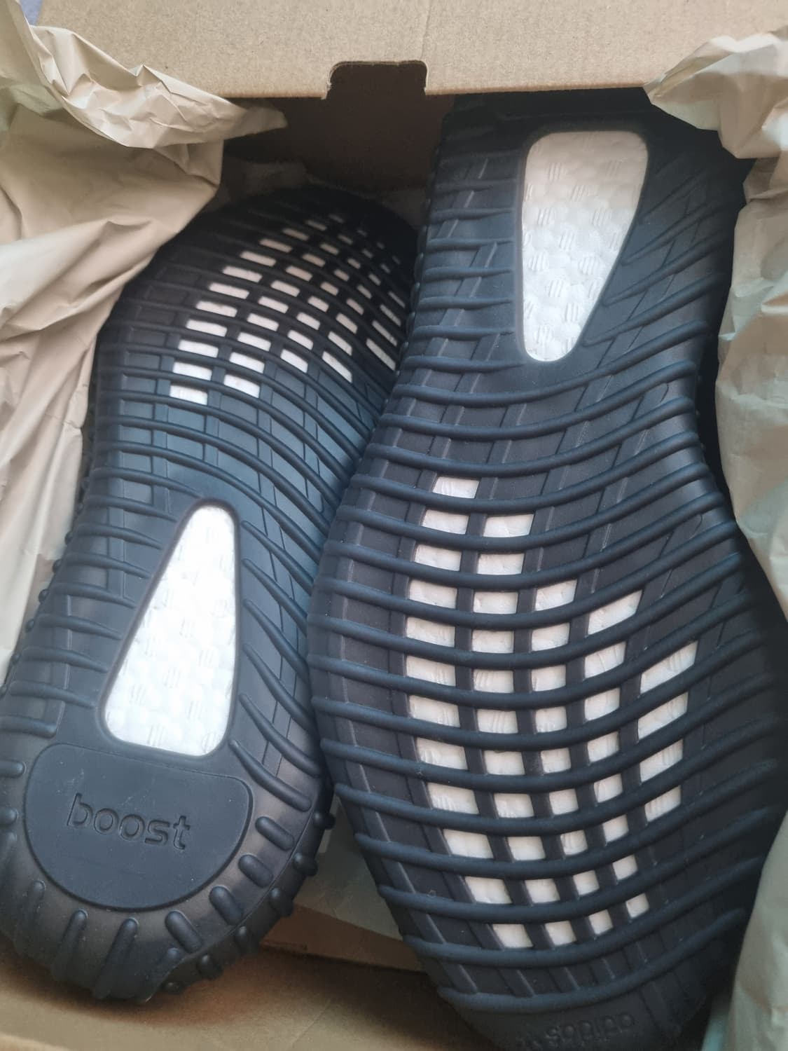아디다스 이지 350v2 오닉스 285 상품이미지2