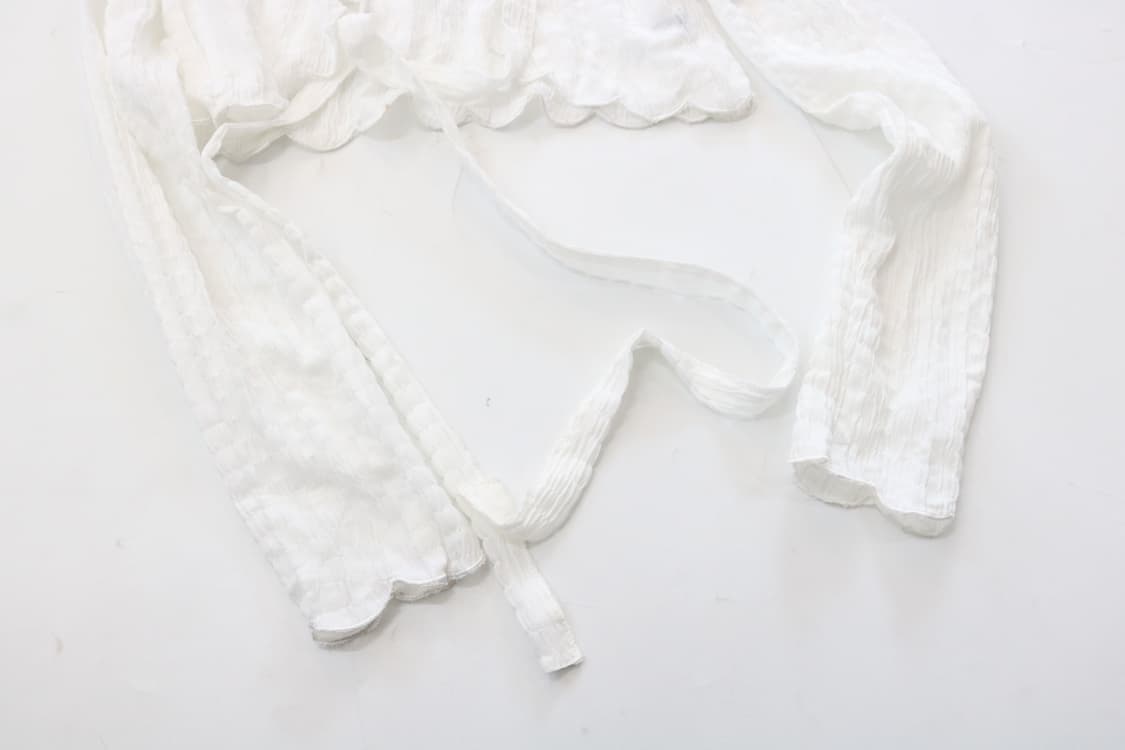 빈티지 화이트 스칼럽 헴 셔링 크롭 볼레로 가디건 상품이미지4