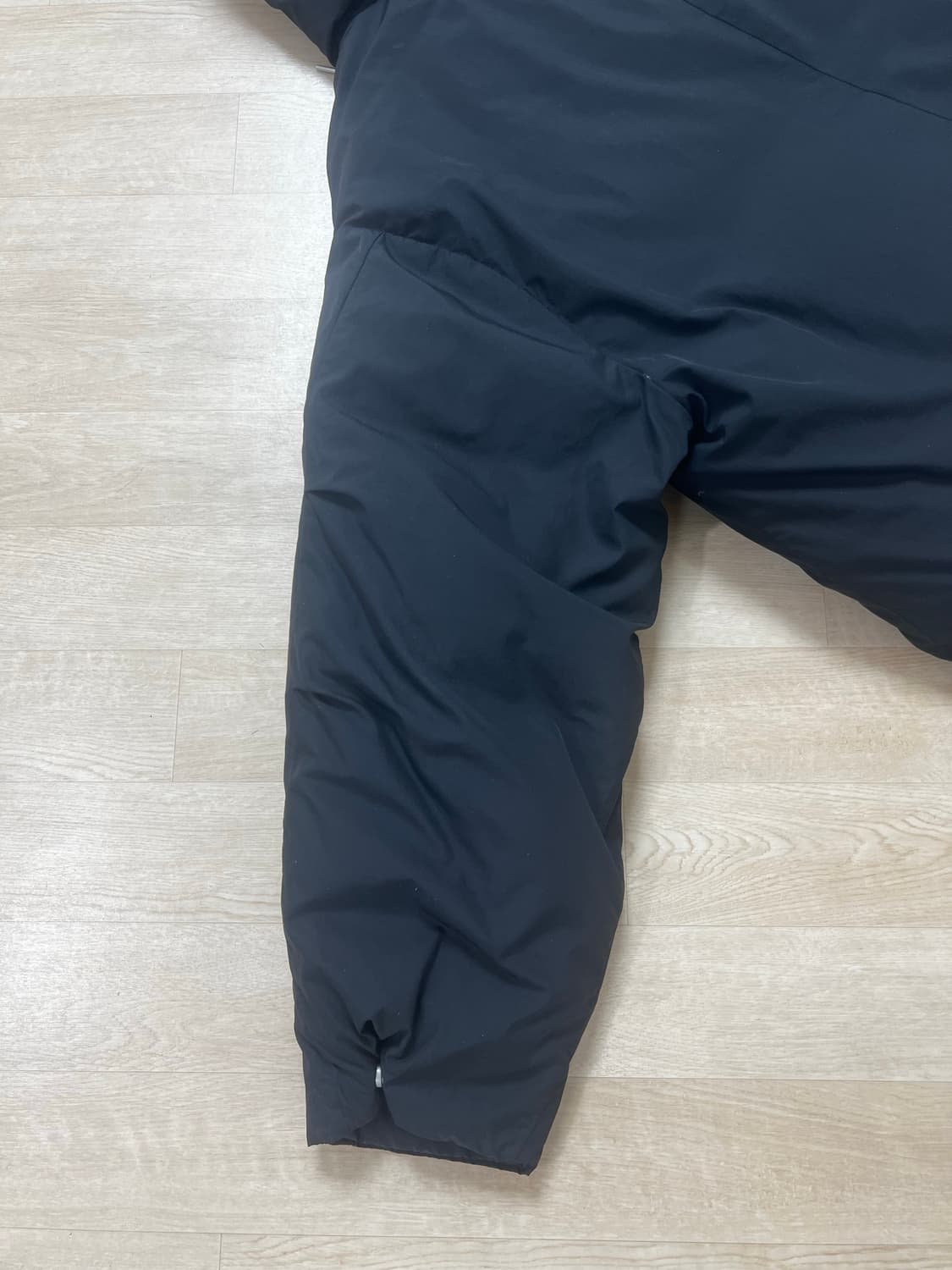 비슬로우 M65 후드 숏 다운 패딩 블랙 M 상품이미지6