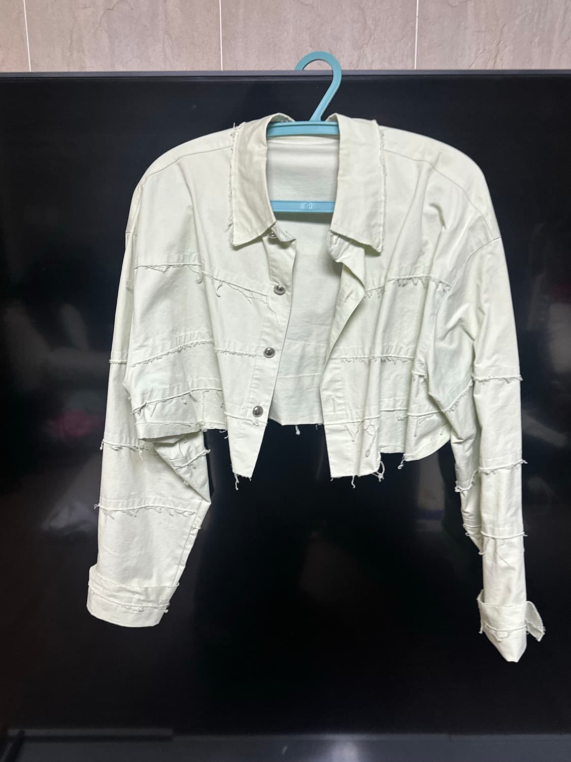 더일마 크롭셔츠 상품이미지1