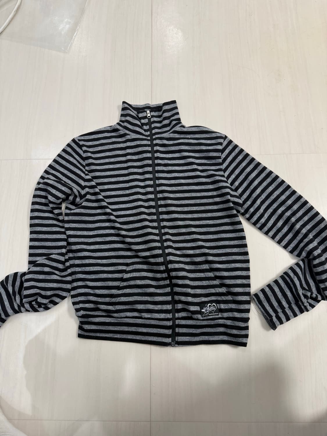 스컬프터 스트라이프 집업 상품이미지1