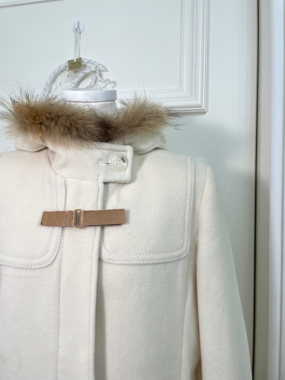 cream closed point racoon fur warm coat 상품이미지7