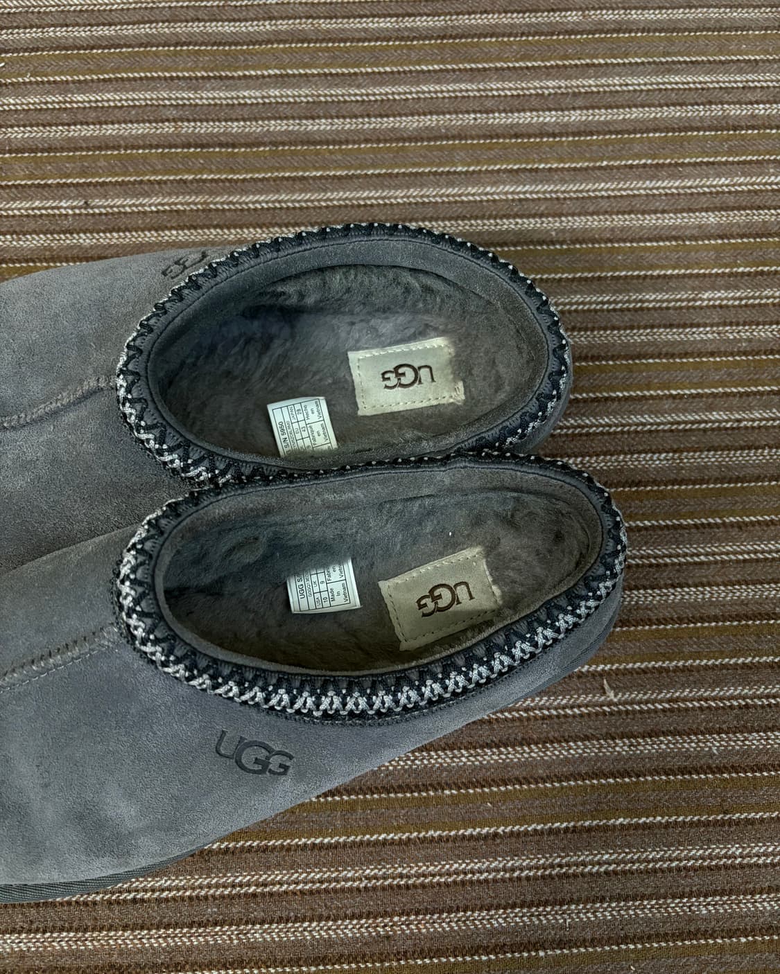 어그 타스만 2 슬리퍼 다크 그레이 (280) 상품이미지3