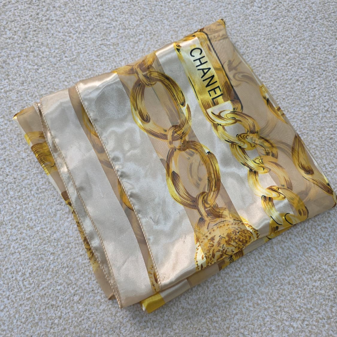 [F] 고급 로고 스카프 머플러(생활스크레치있음) 1222J 상품이미지1