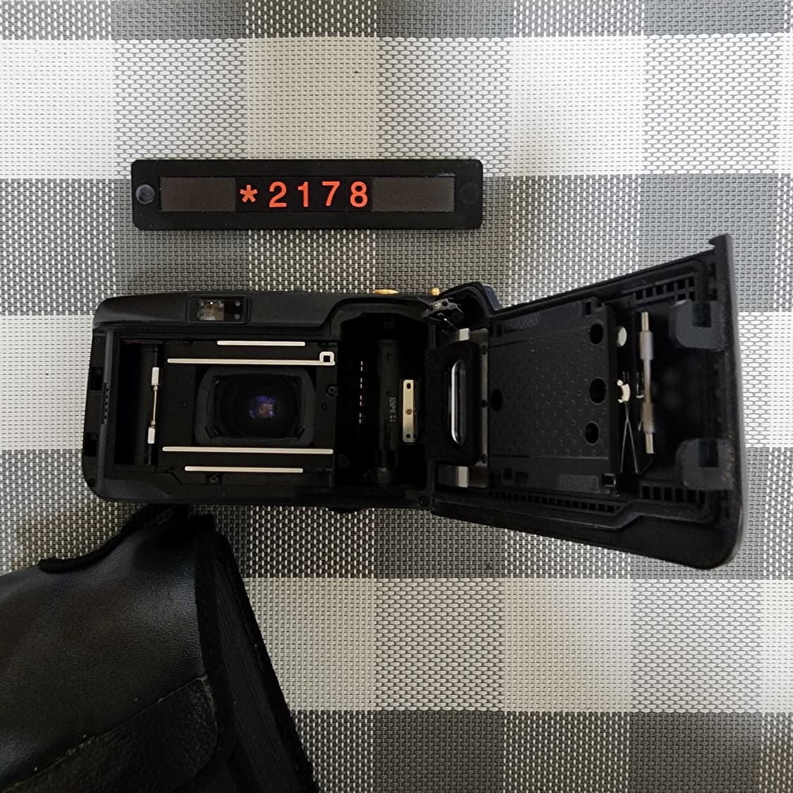 올림푸스 뮤 줌 디럭스 블랙바디 필름카메라 파우치포함 상품이미지6