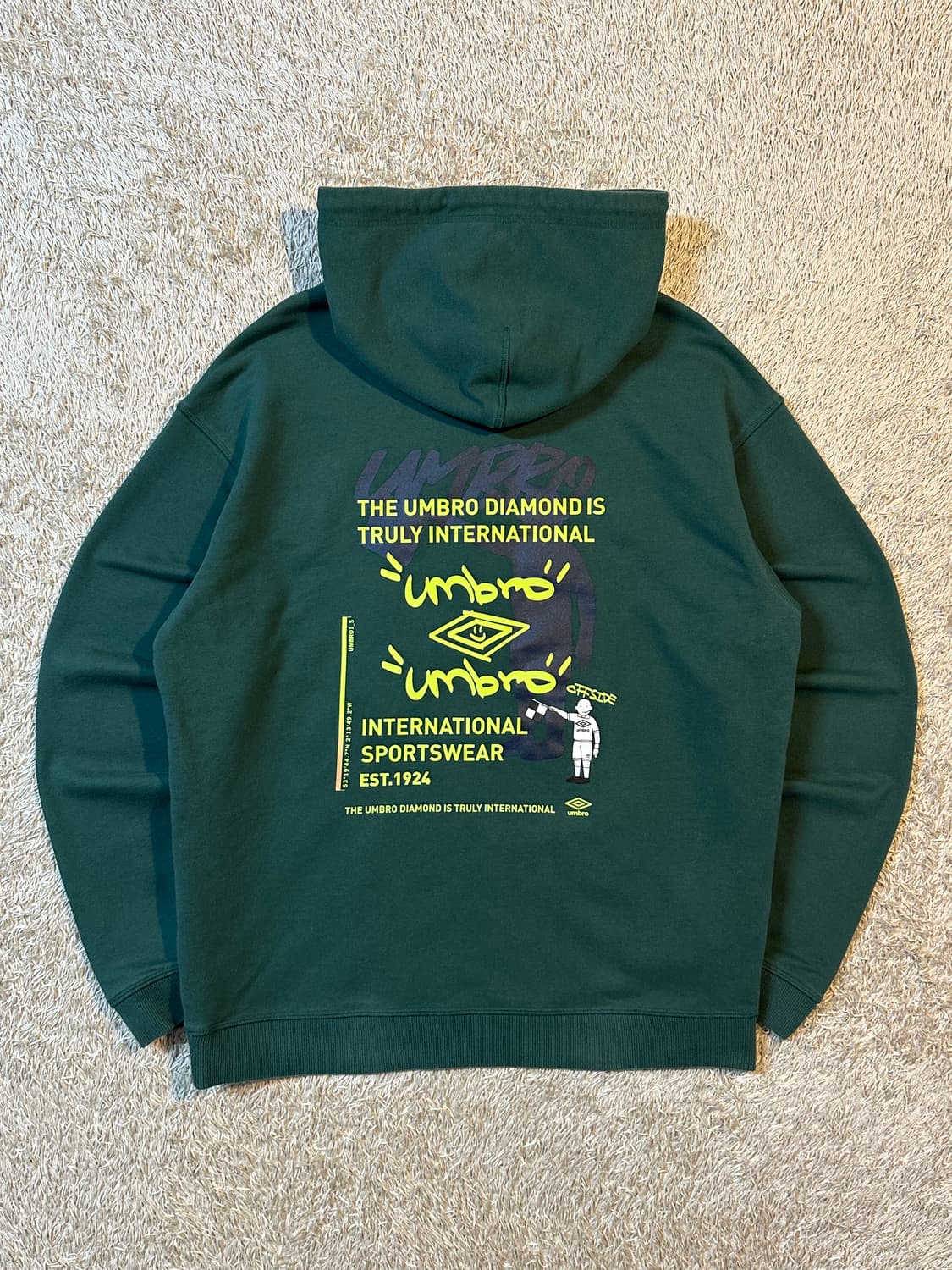 엄브로 UMBRO 백로고 후드티 다크그린 상품이미지1