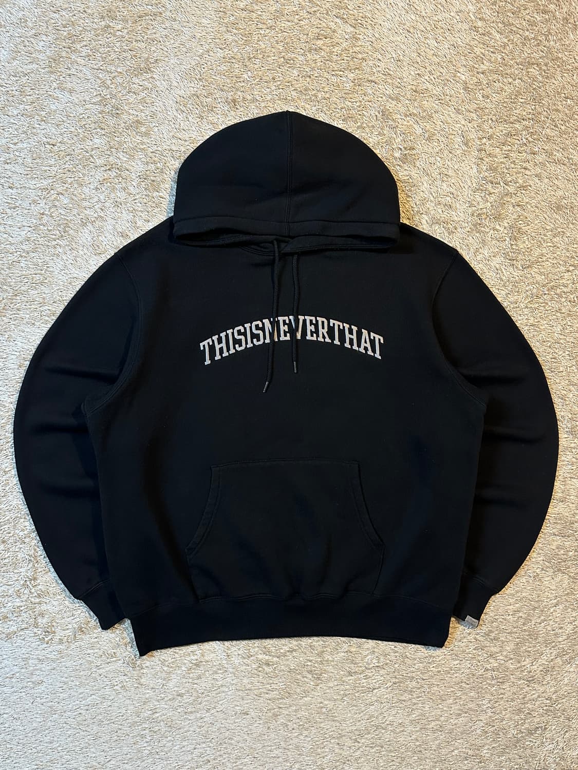 디스이즈네버댓 스펠아웃 아치로고 후드티 블랙 상품이미지1