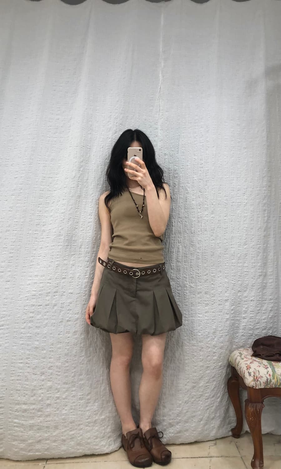 Khaki one shoulder top 상품이미지2
