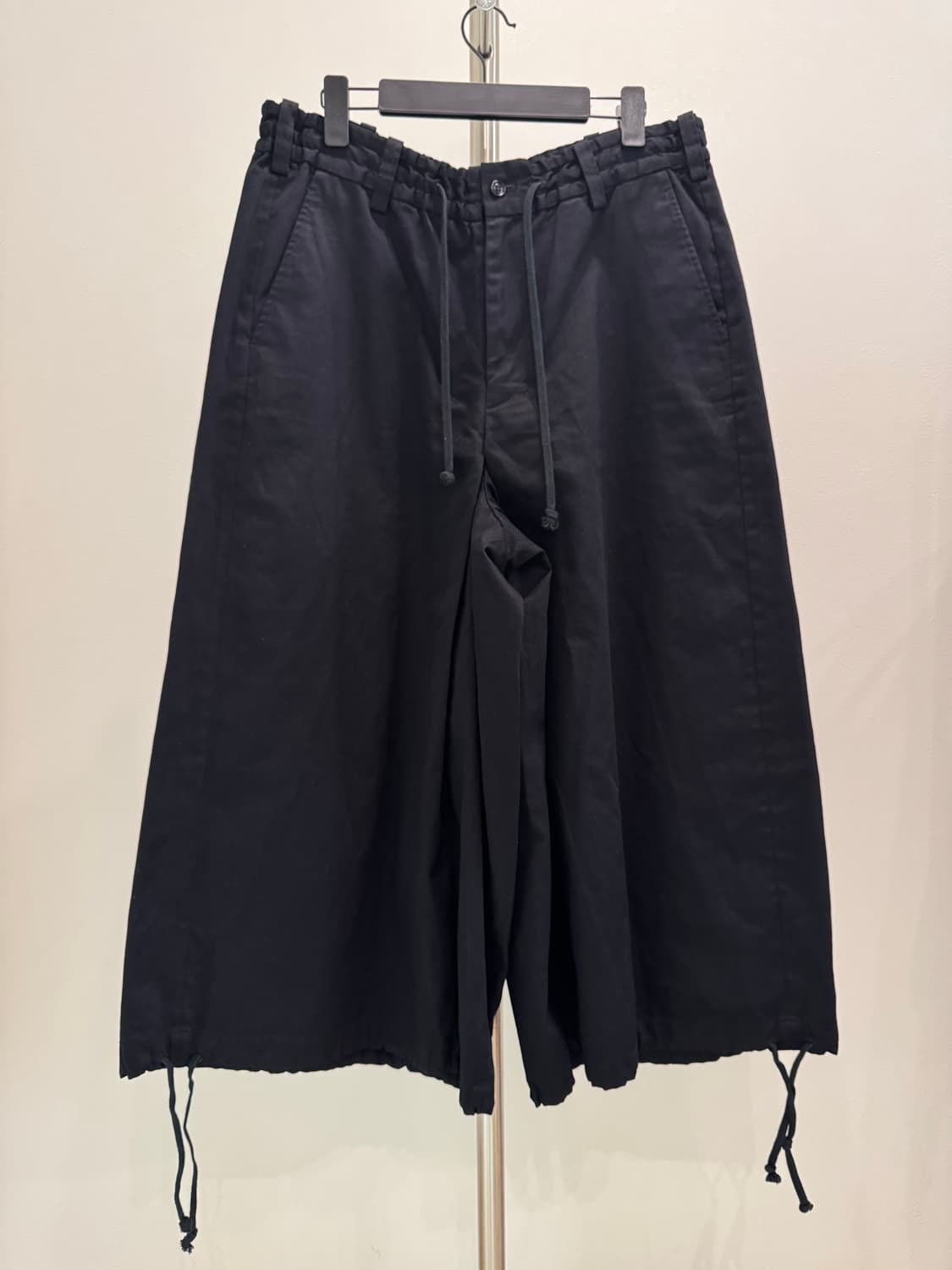 요지야마모토 19ss 와이드 개버딘 하카마 팬츠 상품이미지1